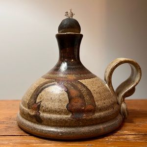 Pottery oil candle/lamp